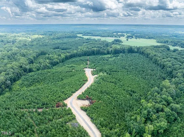 651 Briar Ridge Ln #18, Yanceyville, NC 27379