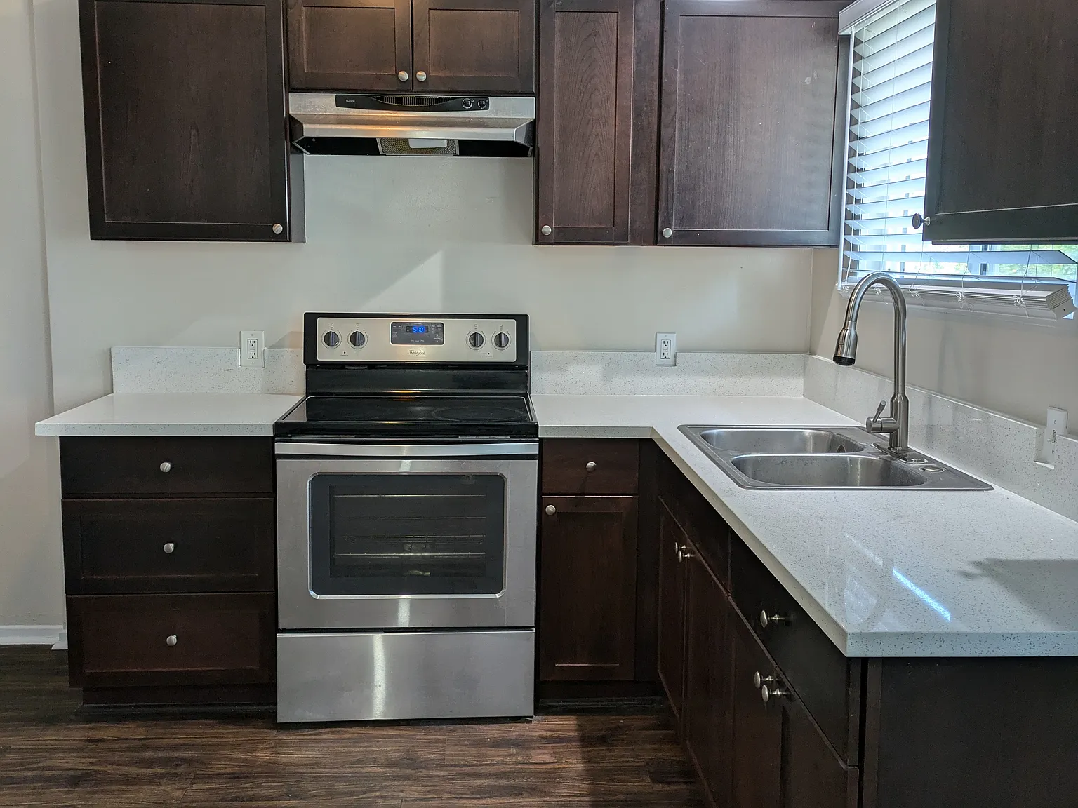 1 bed, 750 sqft, $1,795 — Photo 1