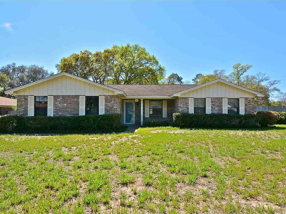 1st image of 307 Shetland Ct