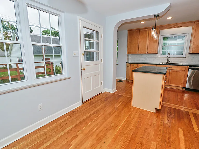 62 Edgevale Rd — Photo 14