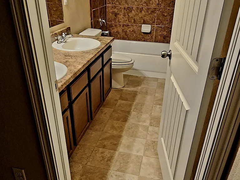 8381 Needle Drop Ct — Photo 4