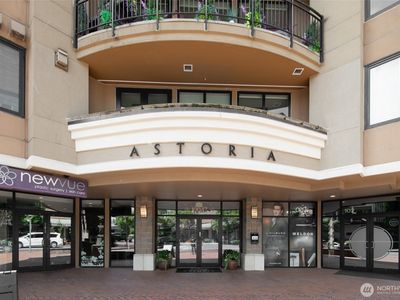 10047 Main Street #319, Bellevue, WA, 98004