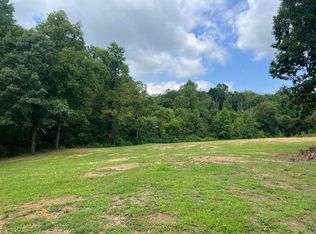 Redwood Ln, Mosheim, TN 37818