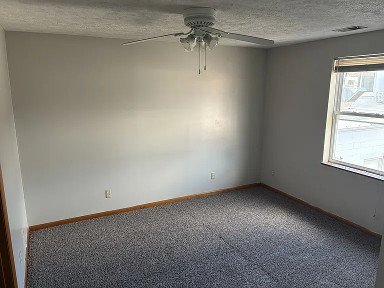 3809 Harrison Ave #9 — Photo 4