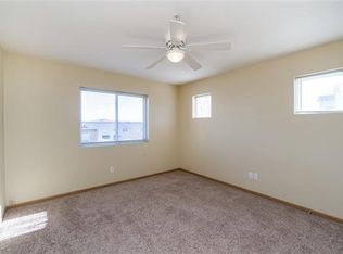 4600 Grand Ave #99, Davenport, IA 52807