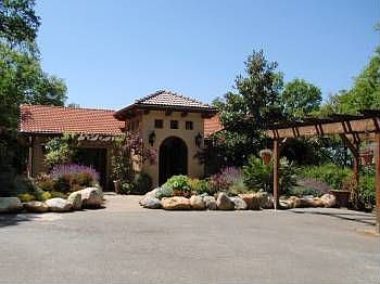 1st image of 22883 Beaver Ct