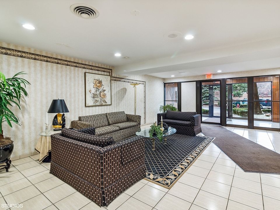 7601 Lincoln Ave APT 602, Skokie, IL 60077 Zillow