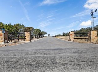 120 Haydon Creek Rd, Weatherford, TX 76087