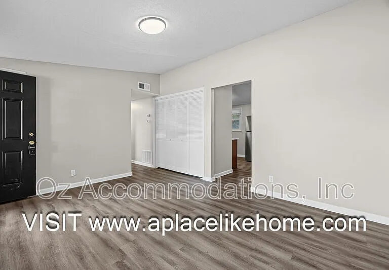 8506 E 91st Ter — Photo 7