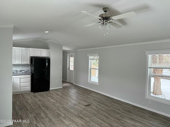 5th image of 1305 W Adams Ave #80