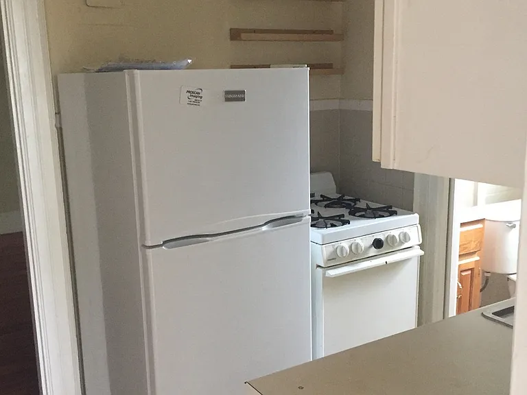 512 Wallace Ave — Photo 16