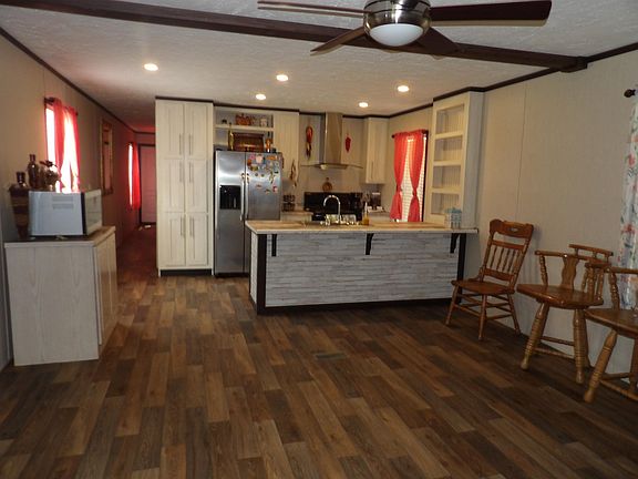 5th image of 1608 County Road 3594