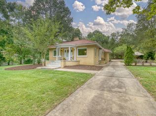 1207 S Batavia Ave, Batavia, IL 60510
