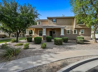 1528 S Roadrunner Dr, Gilbert, AZ 85296