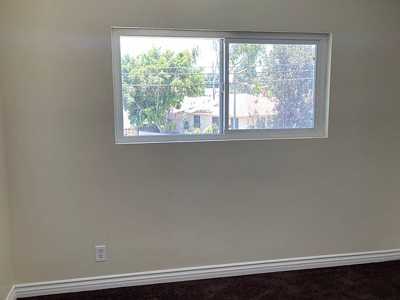 5th image of 500 E 51st St APT 5