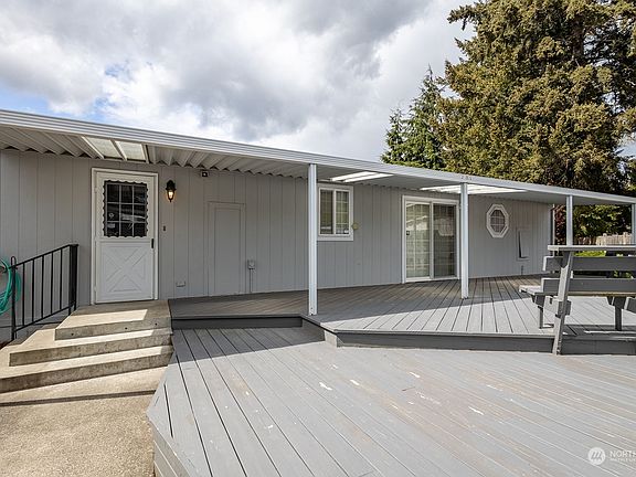 4th image of 5226 E Eagle Lane SW #75