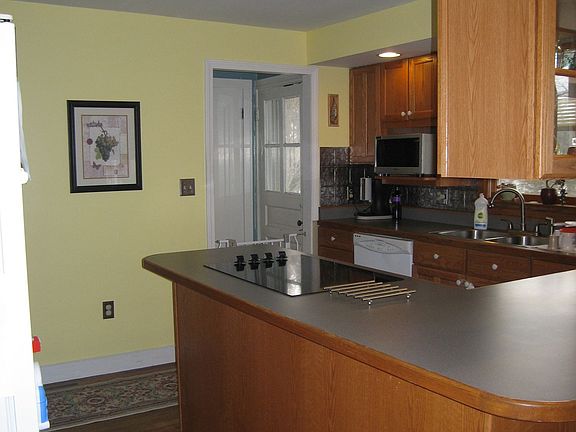 Kitchen 2