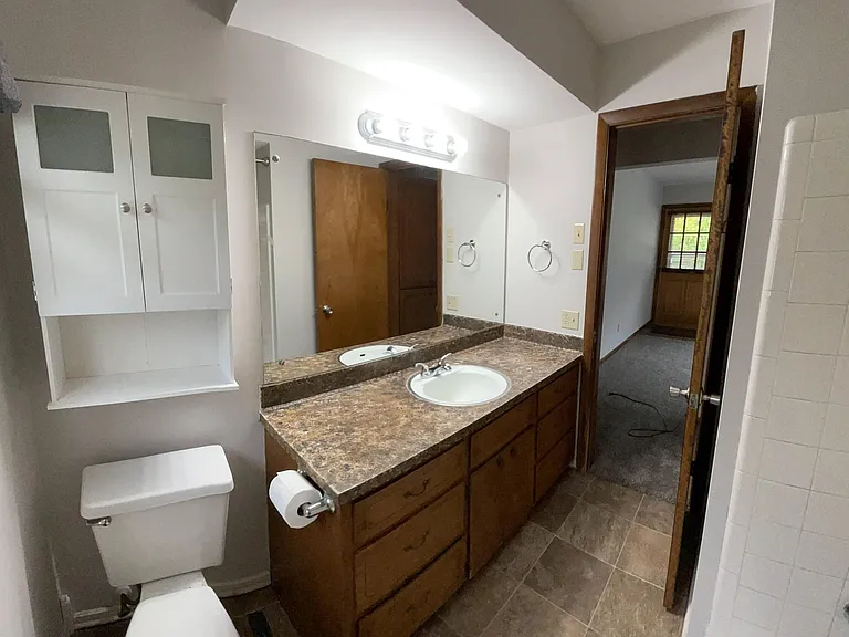 5712 Elm Ave — Photo 3