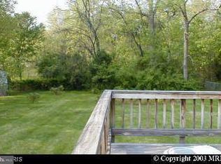 602 Valley Dr SE, Vienna, VA 22180