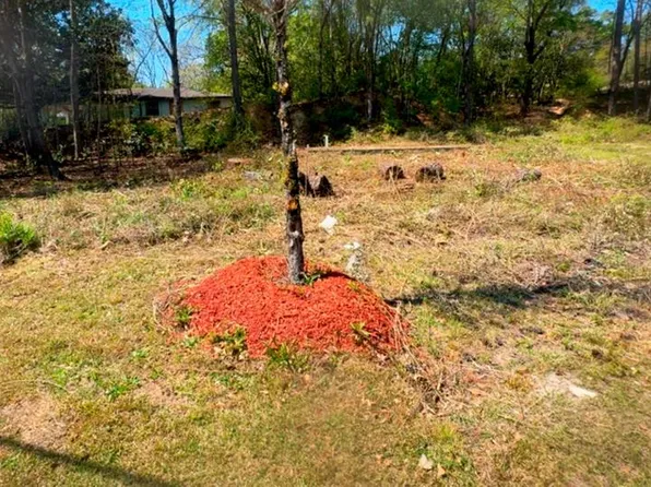 303 Seale Rd, Phenix City, AL 36869
