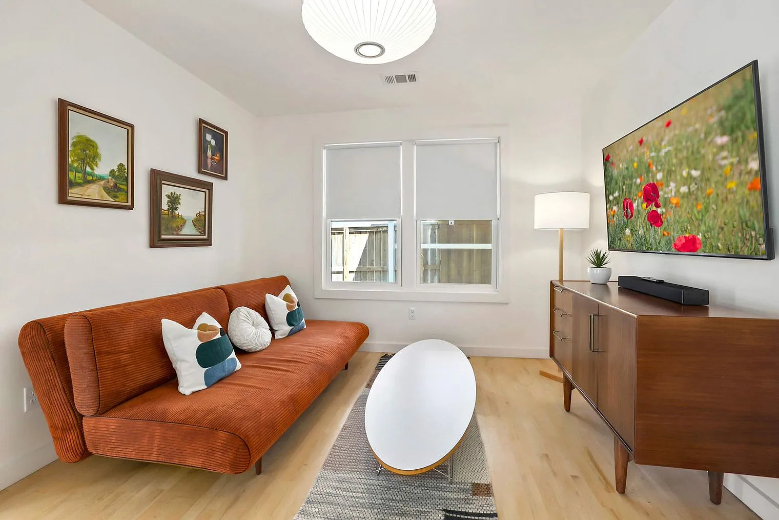 3 bed, 2.0 bath, $8,317 — Photo 4