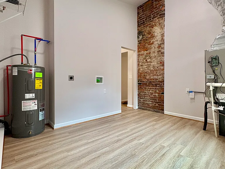 1226 Hull St — Photo 23