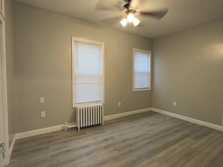 222 Devon St #2 — Photo 6