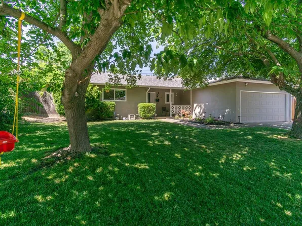5225 Calistoga Way, Sacramento, CA 95841