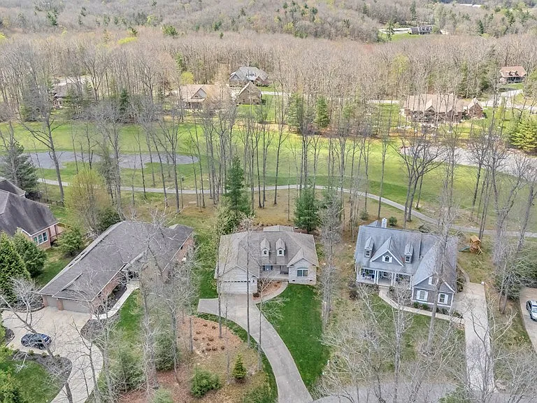 109 Fox Pen Way — Photo 4