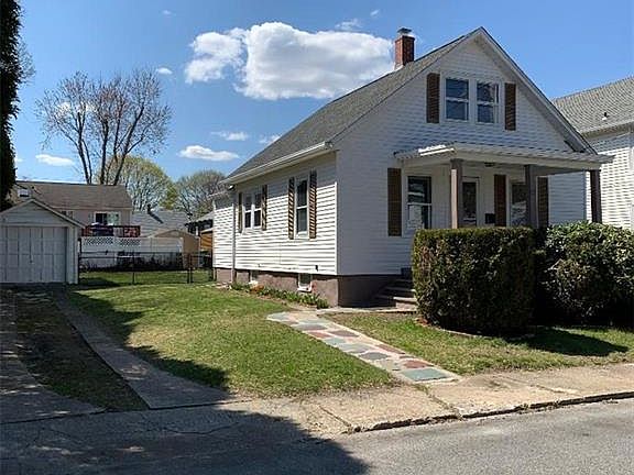 2nd image of 17 Revere Ave