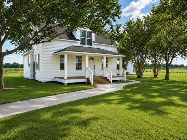 4175 County Road 387, El Campo, TX 77437