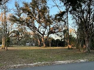 14913 Camelia Ave, Magnolia Springs, AL 36555