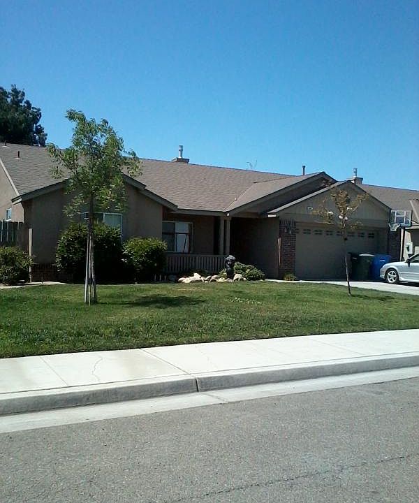 1st image of 1025 W Millbrook St