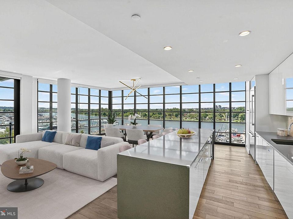 1st image of 45 Sutton Sq SW Unit 509