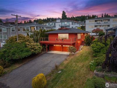 909 10th Street, Bellingham, WA, 98225