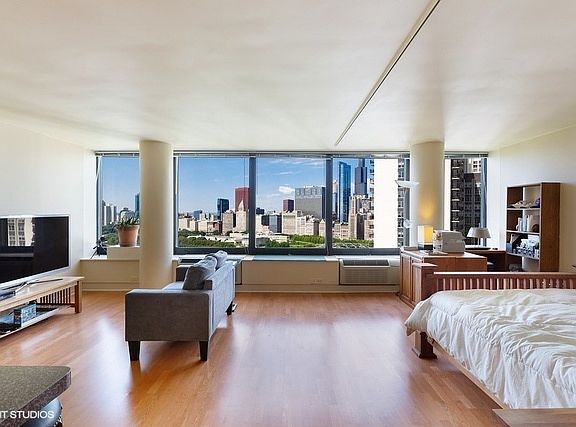 3rd image of 155 N Harbor Dr APT 2801