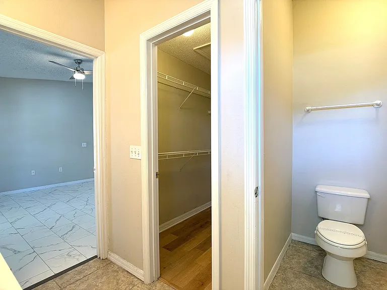 309 Catfish Dr E — Photo 13