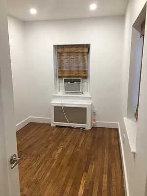 Rented by Compass | media 10