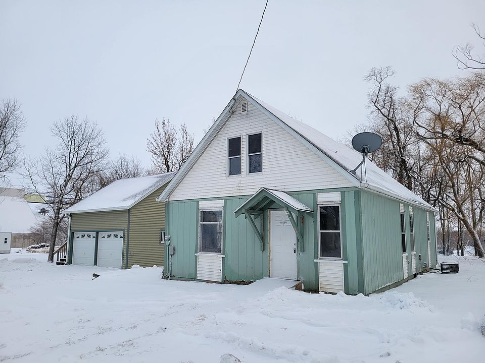 120 Center St, Jackson, MN 56143 Zillow