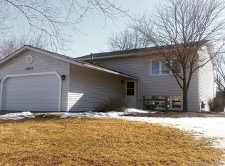 14721 Burnell Park Dr, Burnsville, MN 55306