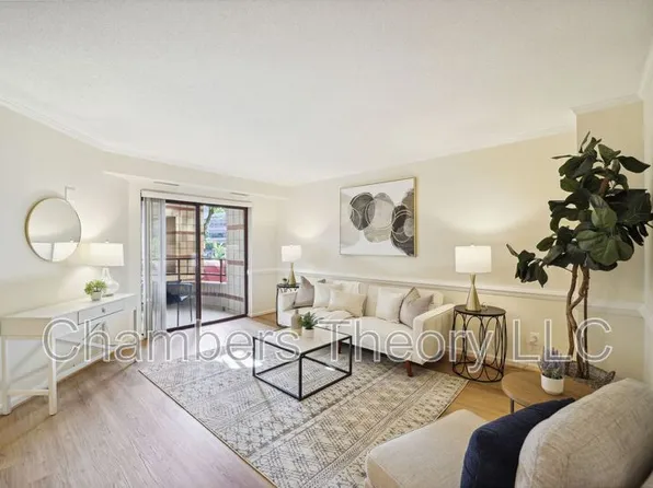 2400 Clarendon Blvd APT 201, Arlington, VA 22201