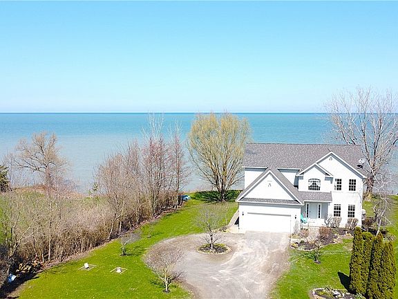 2nd image of 2949 W Lake Rd