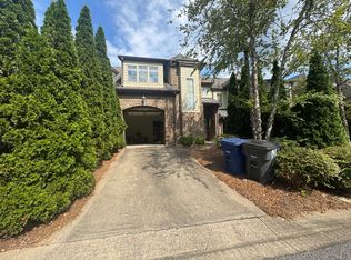 744 Flag Cir, Hoover, AL 35226