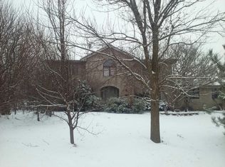 13136 Fox Hill Ct, Lemont, IL
