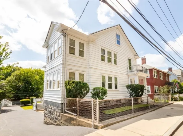 88 Kenrick St, Brighton, MA 02135