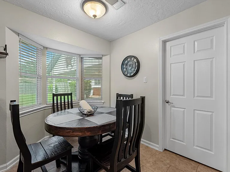 12701 Manorwood Ln — Photo 12