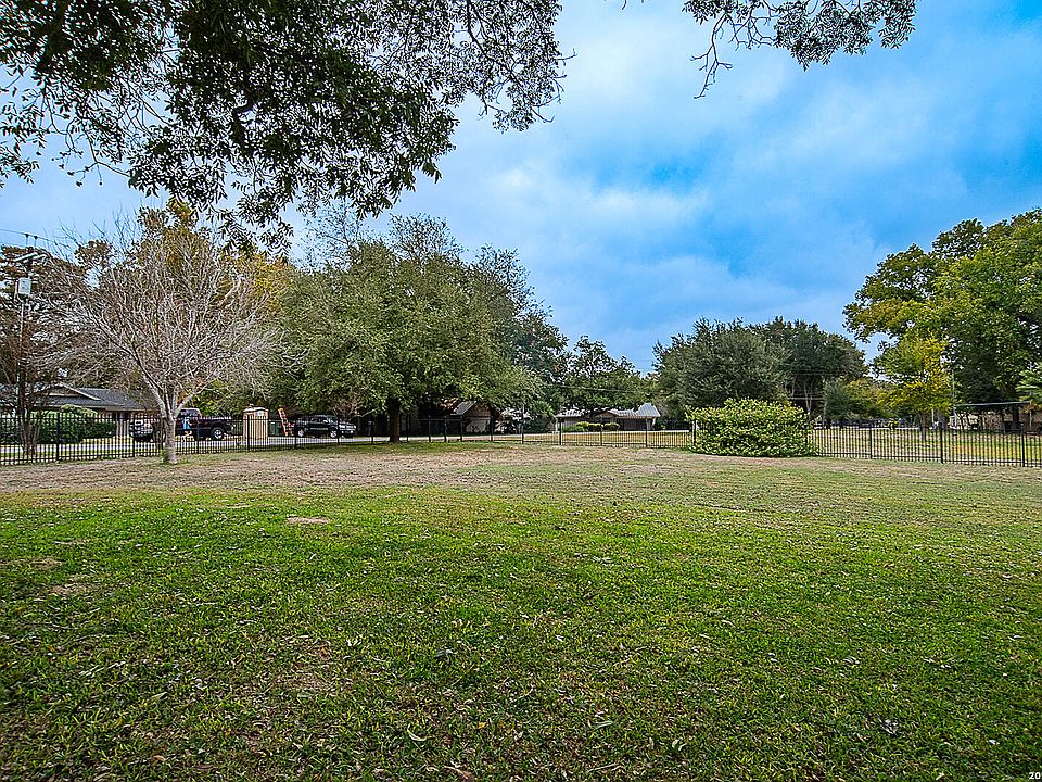 1st image of 123 ROYAL GEORGE CIR LOT 241