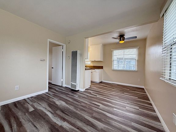 4th image of 4739 Bayard St #0