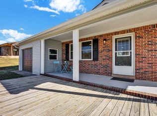 1805 New Lake Rd, Spring City, TN 37381