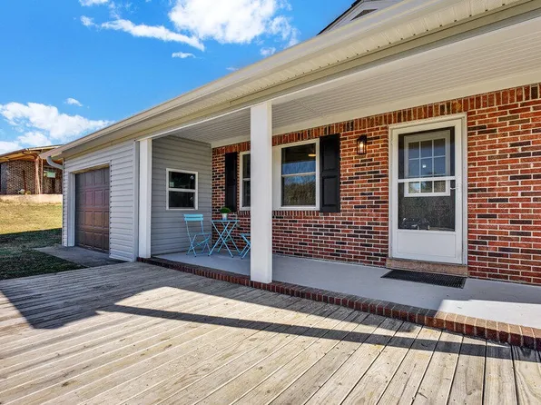 1805 New Lake Rd, Spring City, TN 37381